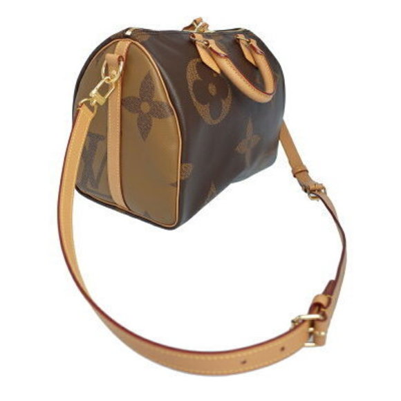 Louis Vuitton Monogram Giant Speedy Bandouliere Bag - Picture 2 of 8